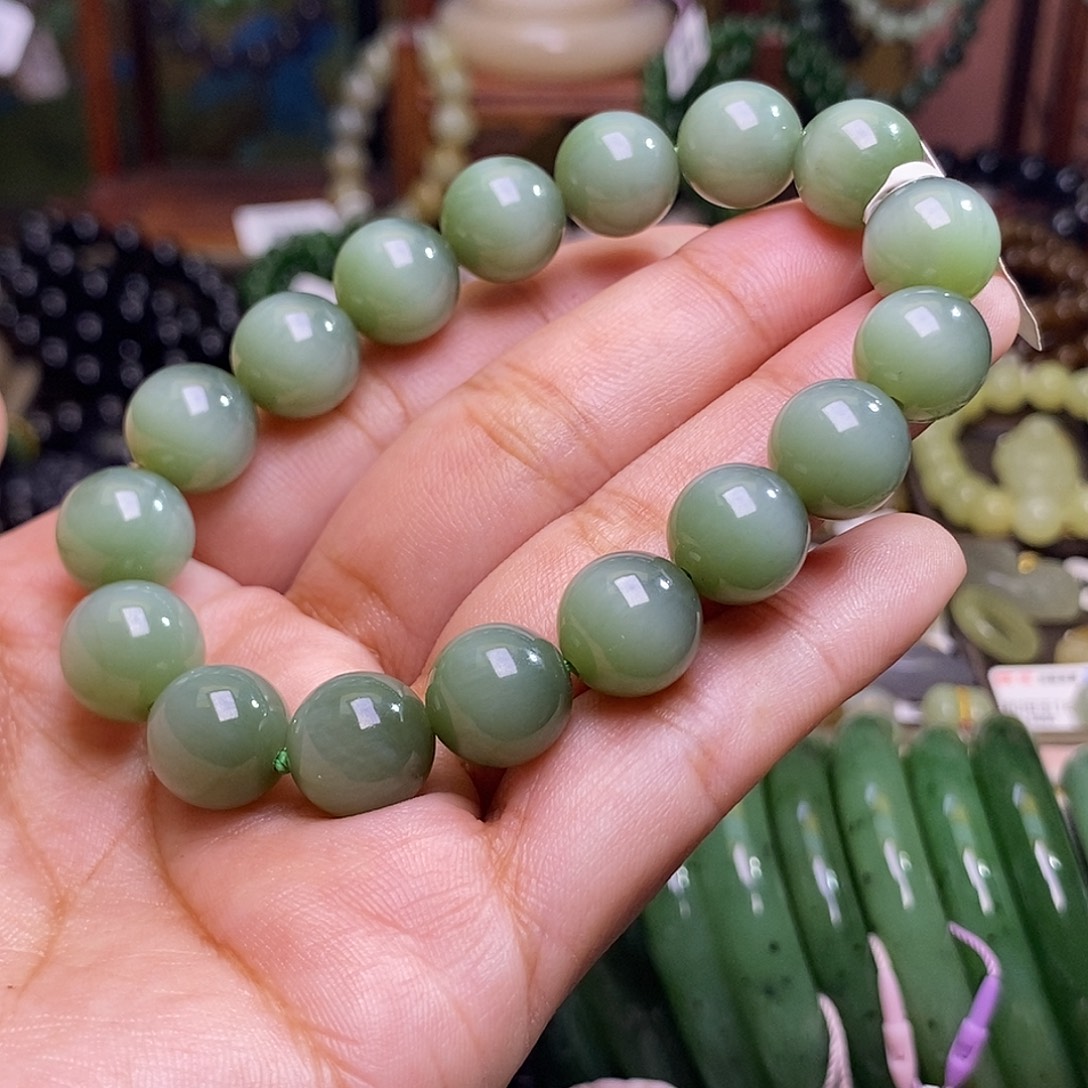 和田玉未镶嵌颈饰碧玉老矿料猫眼收藏约12mm手串