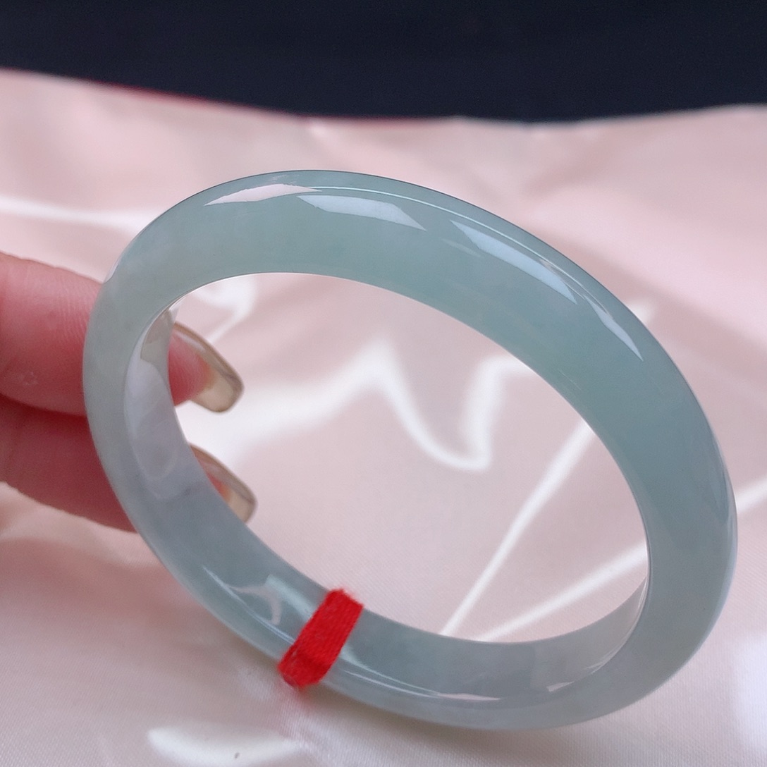 【闪购商品】未镶嵌手镯（贵妃镯）翡翠54