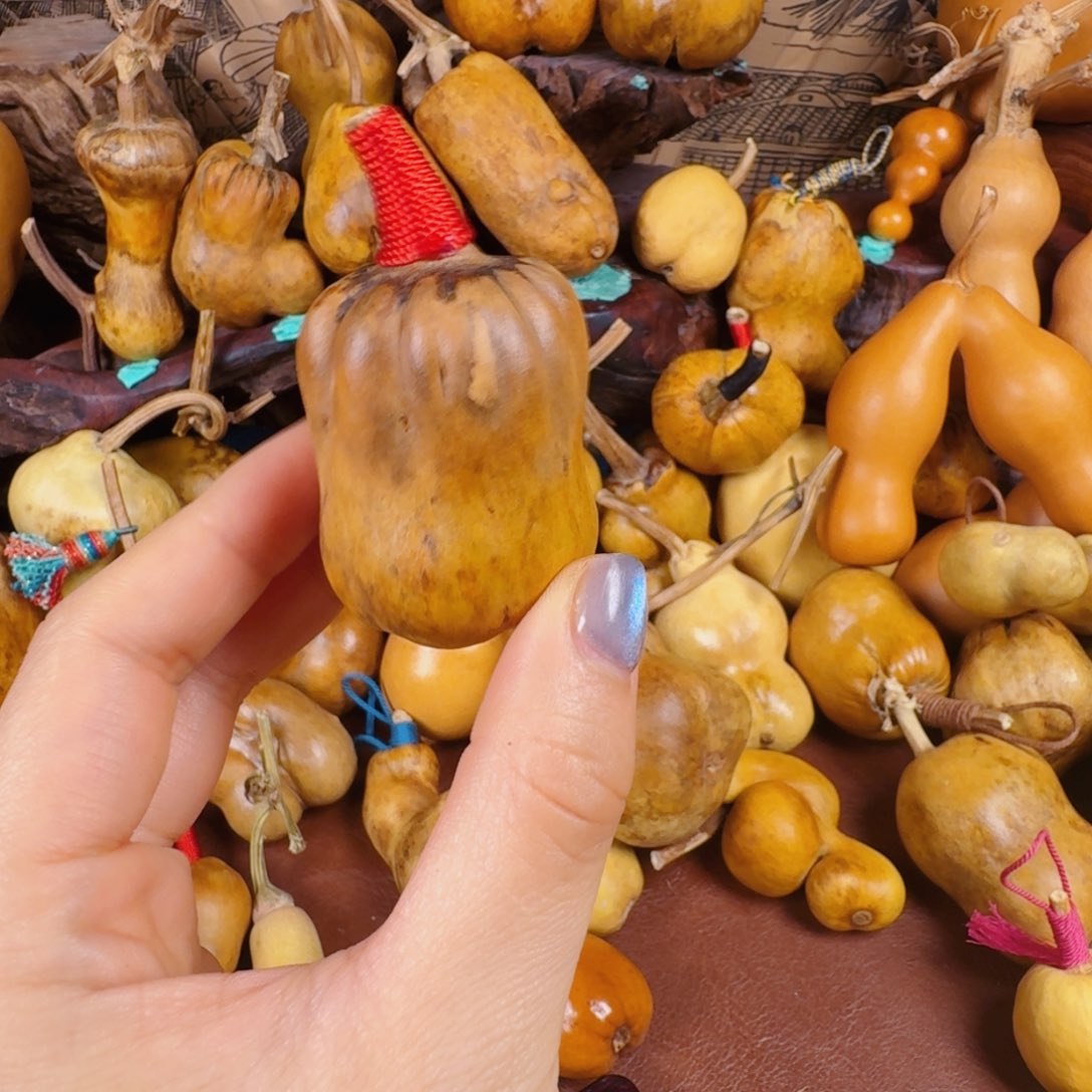 Y***e反反复复广告歌会不会好几年呢