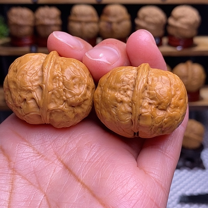 文玩核桃吊坠鲲鹏元宝13