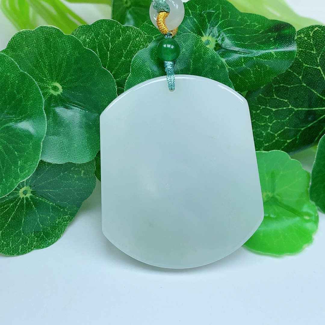 天然翡翠A货无事牌吊坠