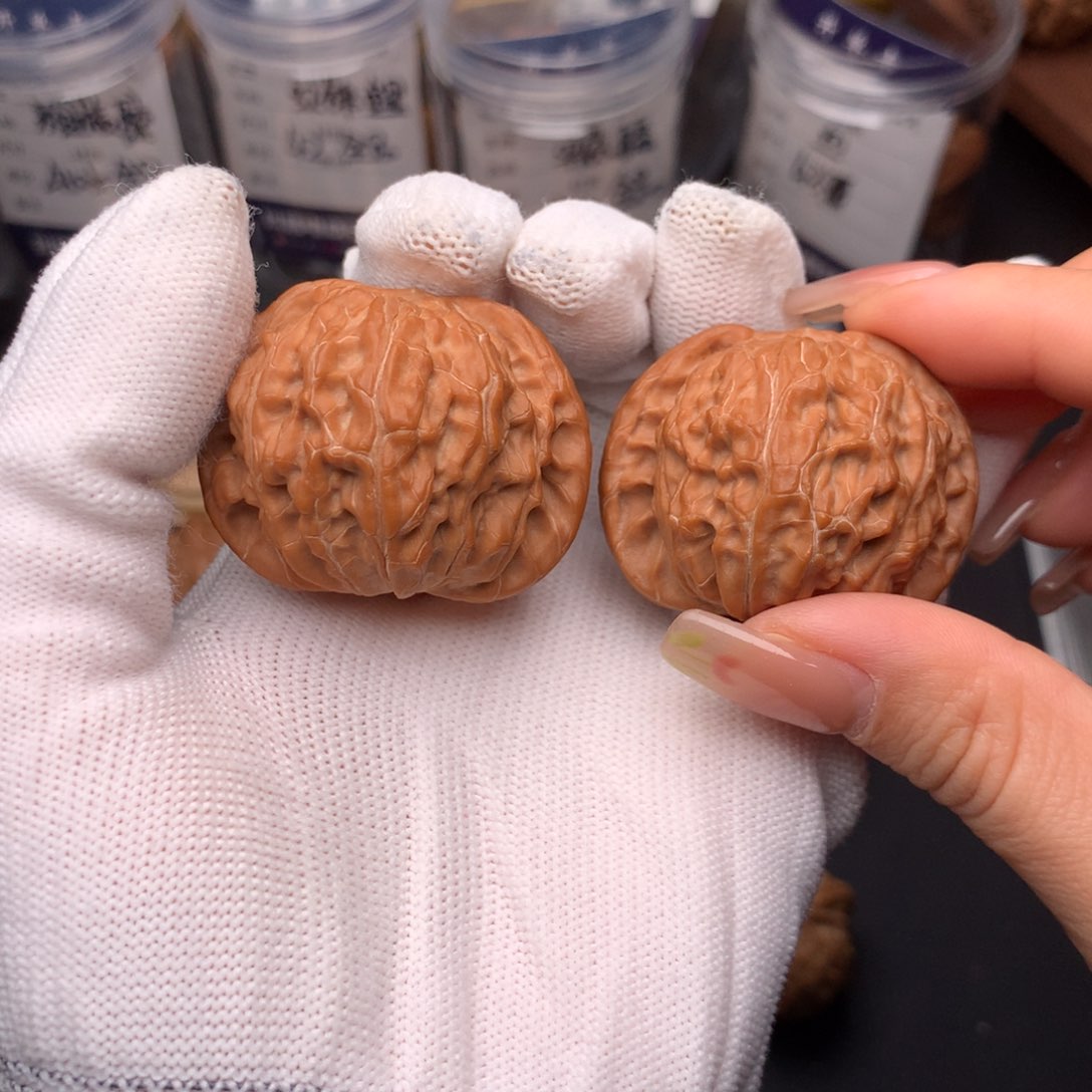 文玩核桃吊坠41正球磨