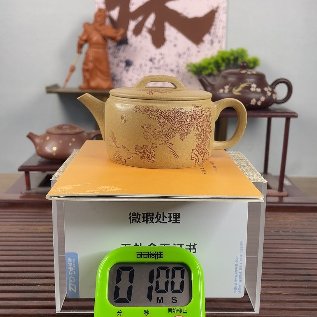 紫砂茶壶雾****花在一起是不合适还是