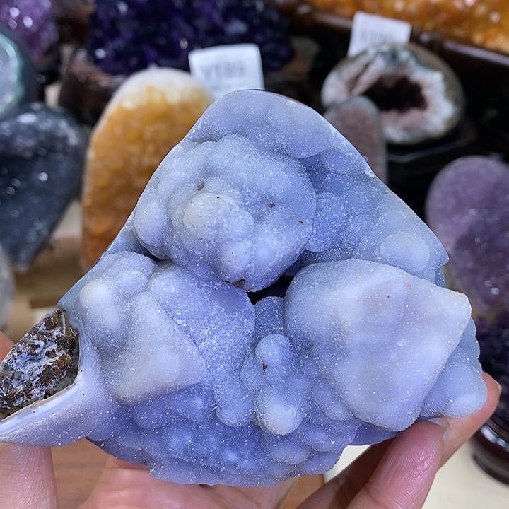 紫晶未镶嵌大型摆件（非配饰）