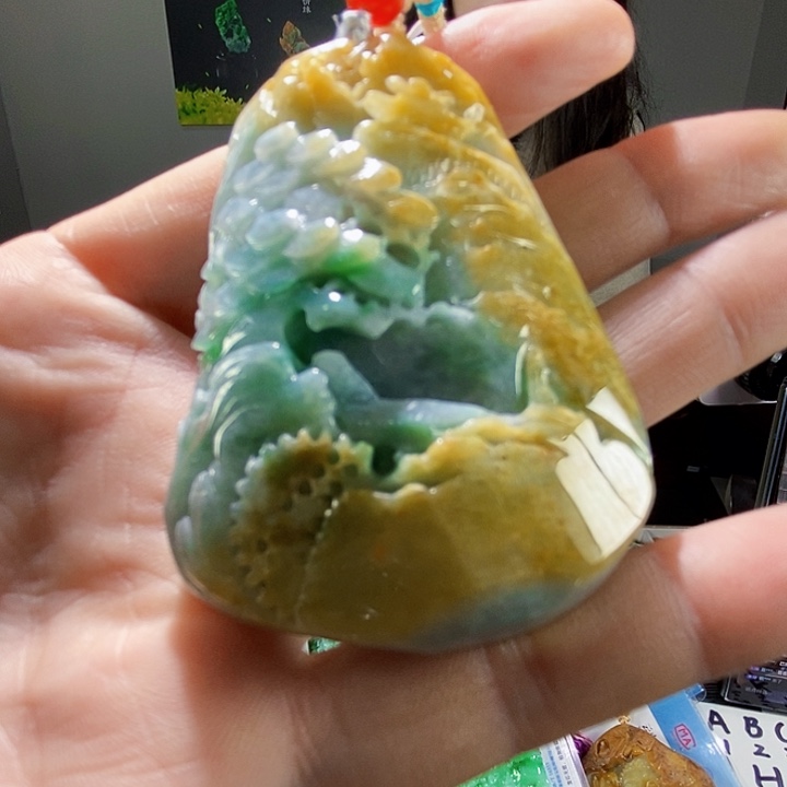 颈饰未镶嵌翡翠一