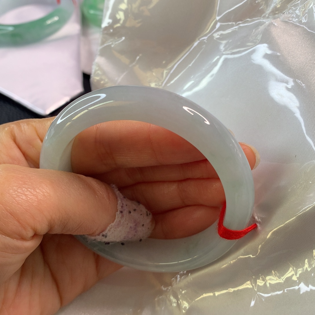 翡翠未镶嵌手镯翡翠手镯56