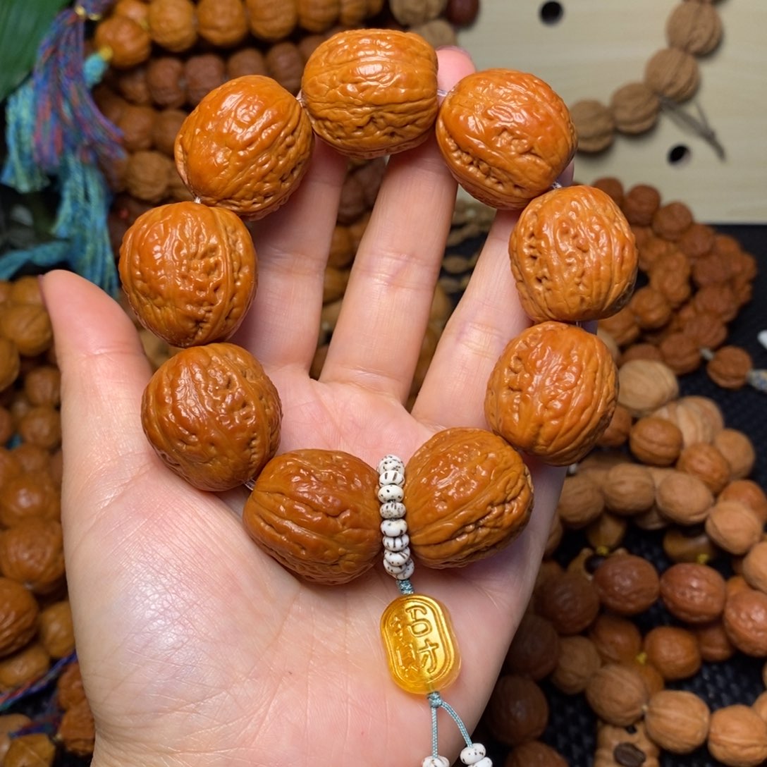 骆***哥文玩核桃手串大胖枣