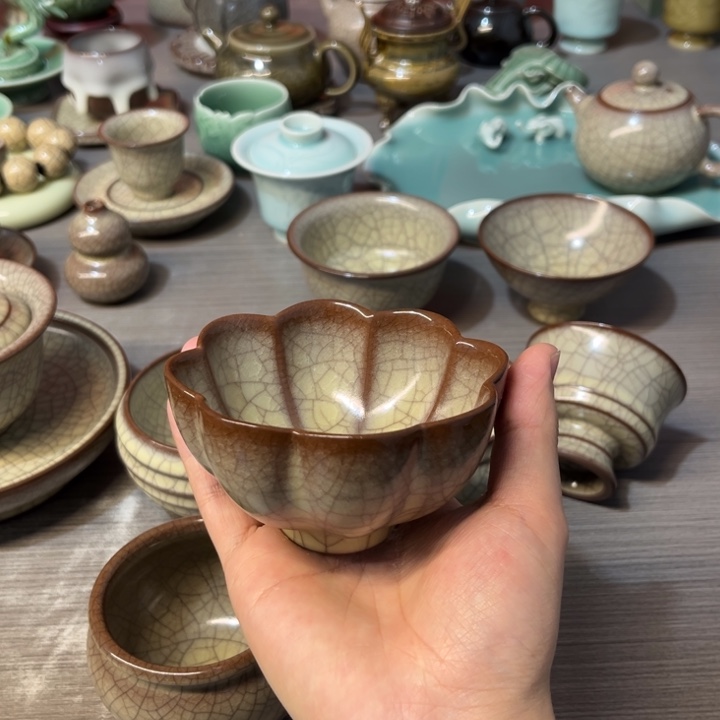 蒋加宝 传世哥窑 梅花杯