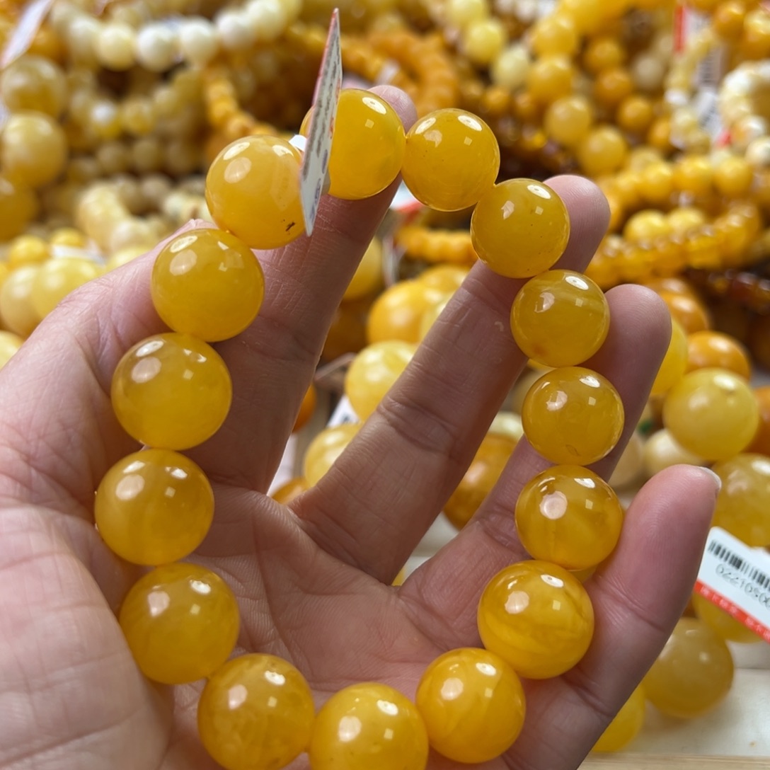 琥珀珠宝奇石未镶嵌