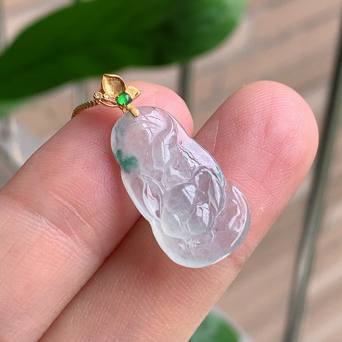 天然翡翠A货18k金镶嵌荷花鱼吊坠250418   尺寸: 22.5*13*6