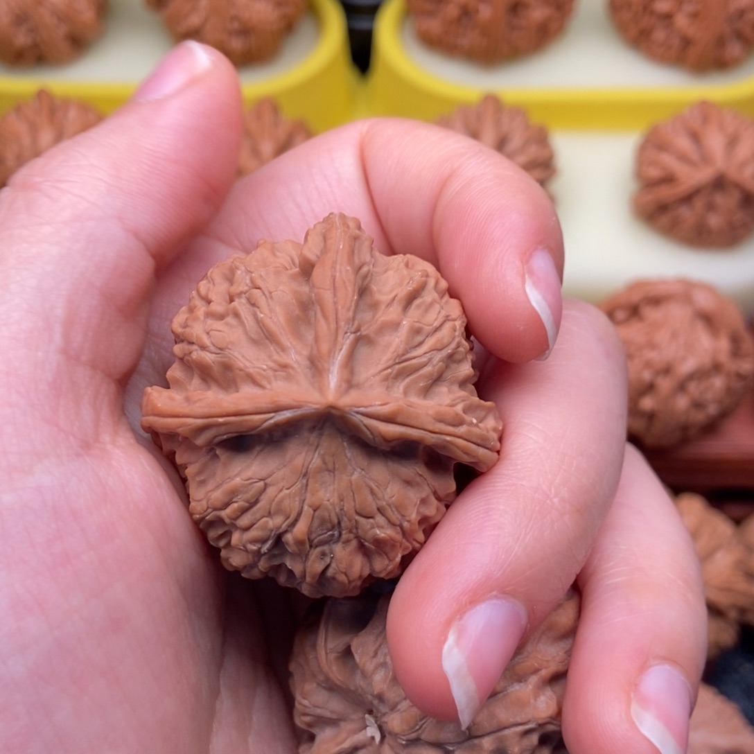 文玩核桃吊坠漫**野39➕金锭三棱