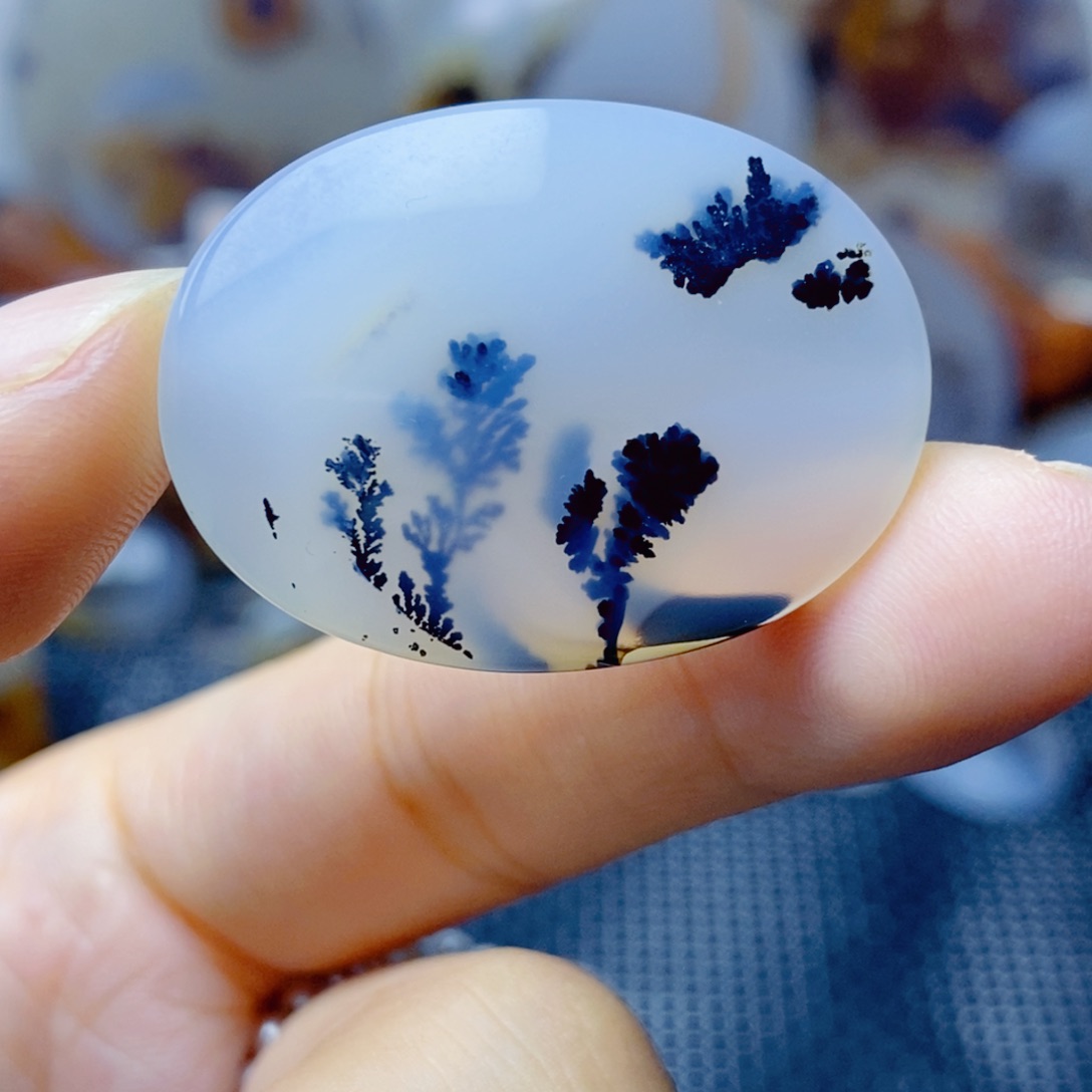 玛瑙/玉髓未镶嵌珠宝奇石