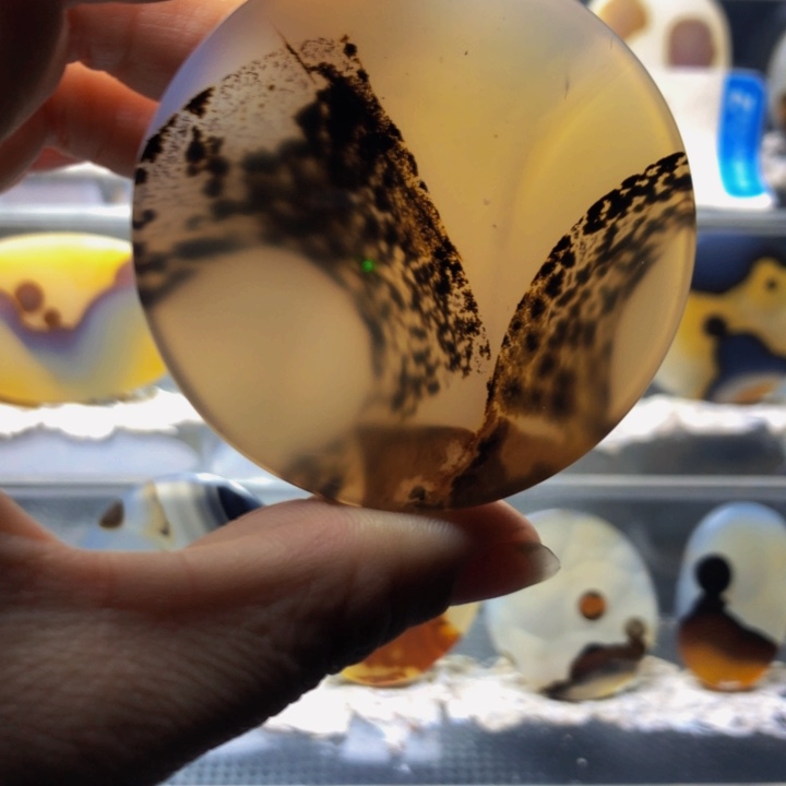 合金玛瑙/玉髓珠宝奇石52