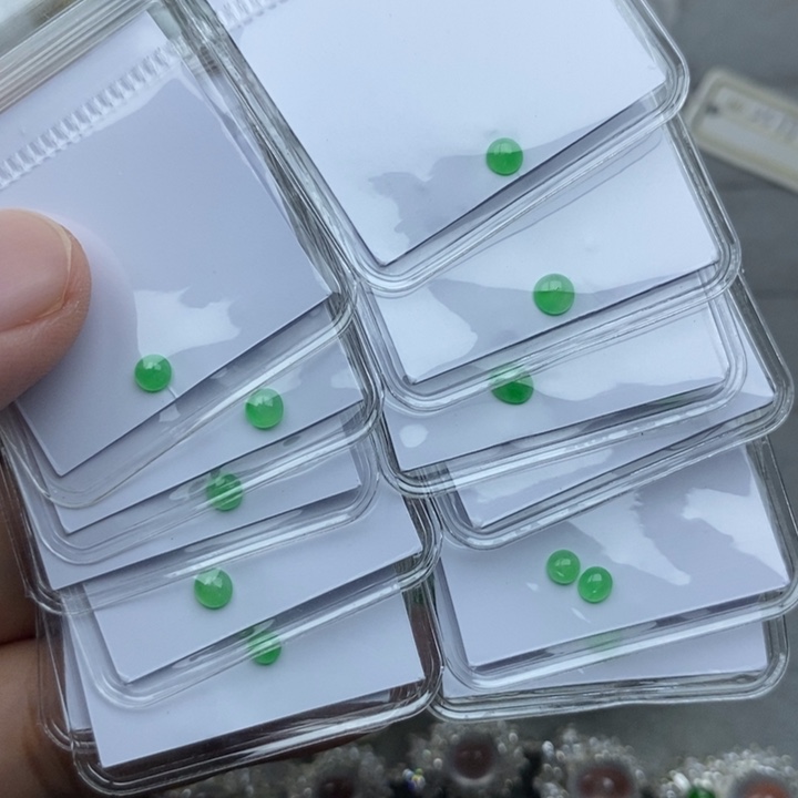 未镶嵌定制翡翠冰甜绿3-4mm