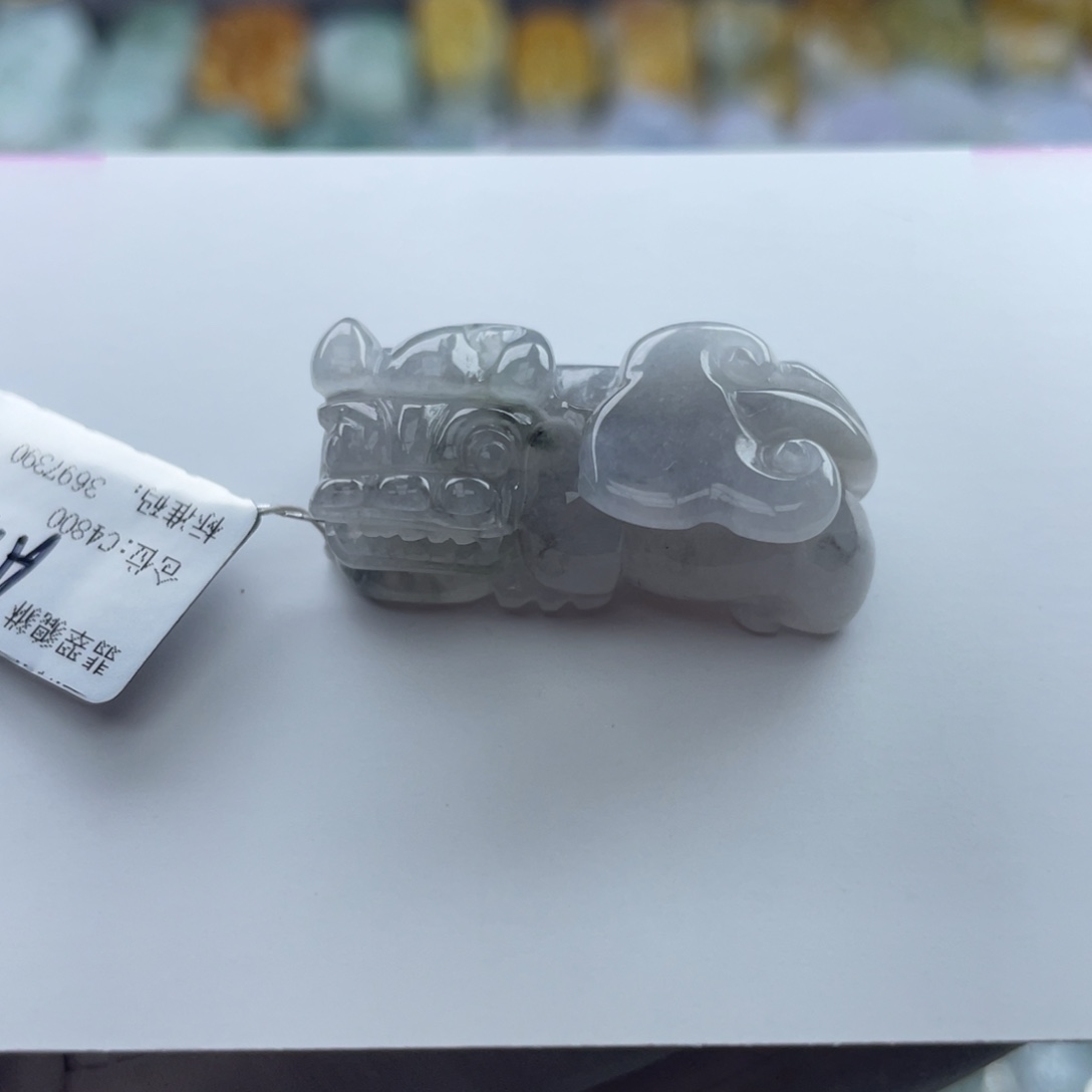 翡翠颈饰未镶嵌貔貅