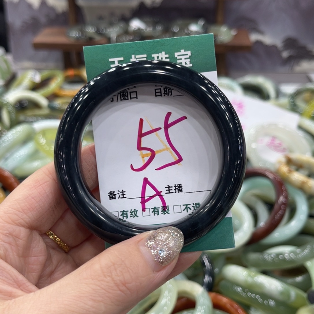 岫玉未镶嵌手镯手镯