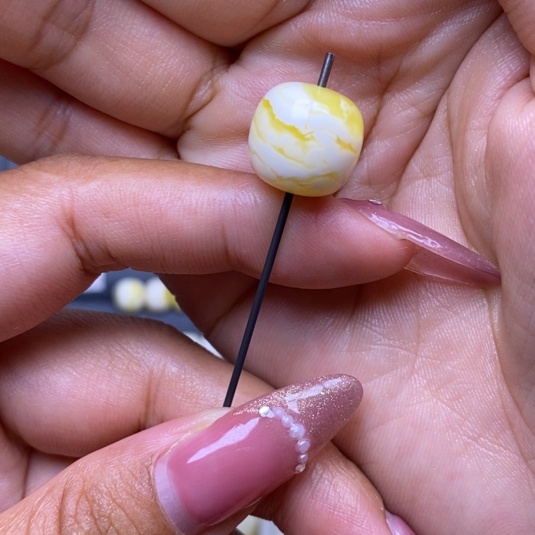 李***3琥珀未镶嵌珠宝奇石瓷白虎皮溶洞妖花老型13.8*13.2mm