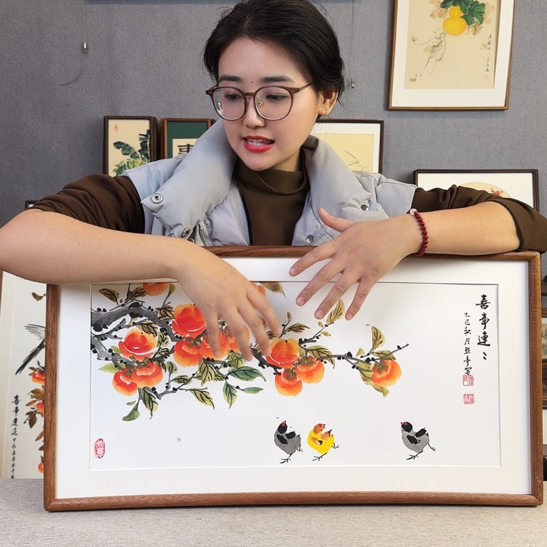 国画手绘带框尺寸： 36*69