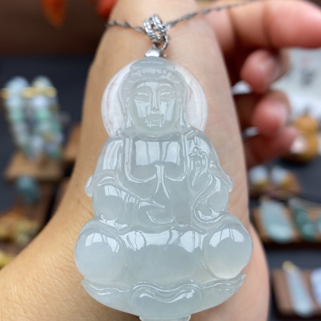 【闪购商品】颈饰银S925镶嵌翡翠25