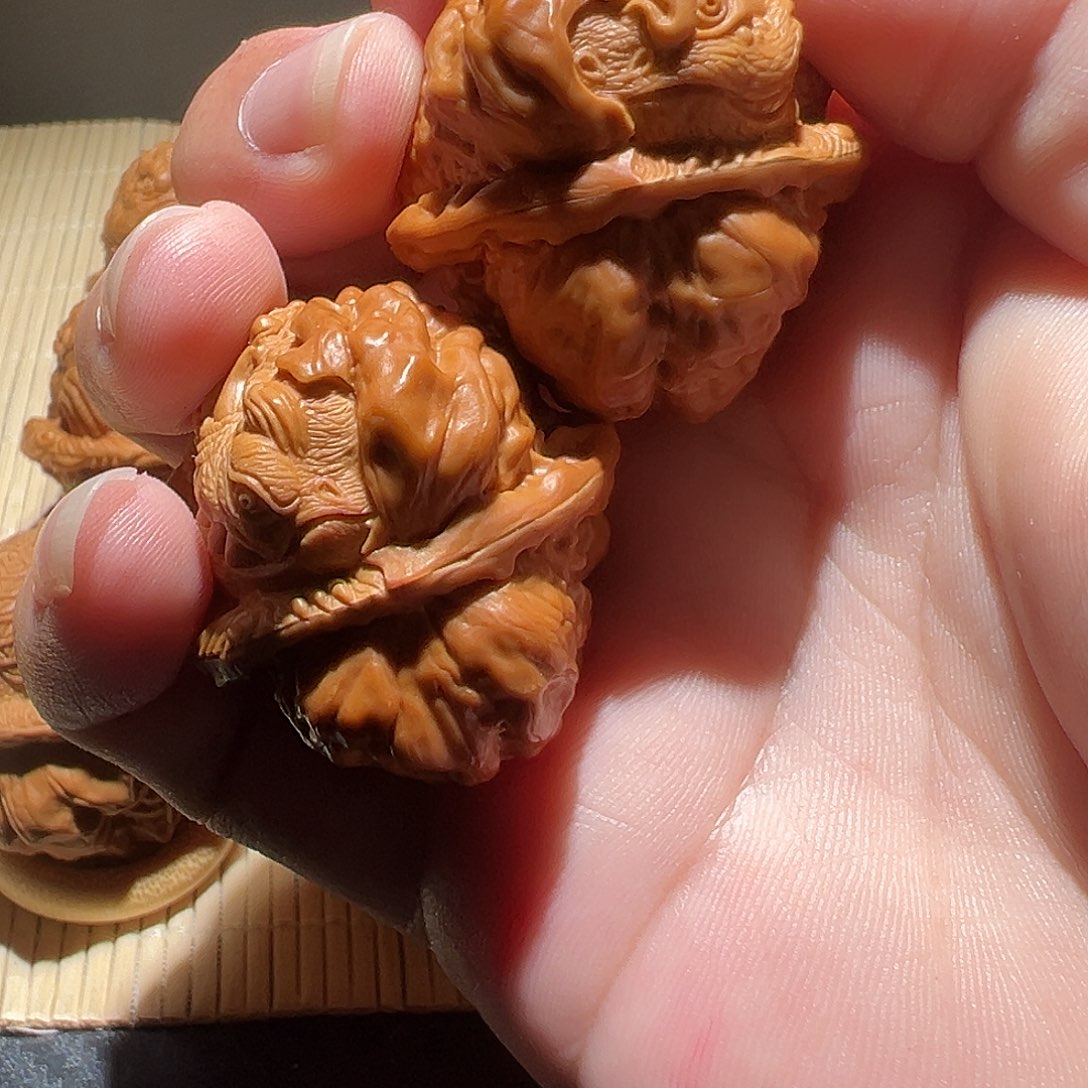 曾****核桃手串/手链蜕变小精工