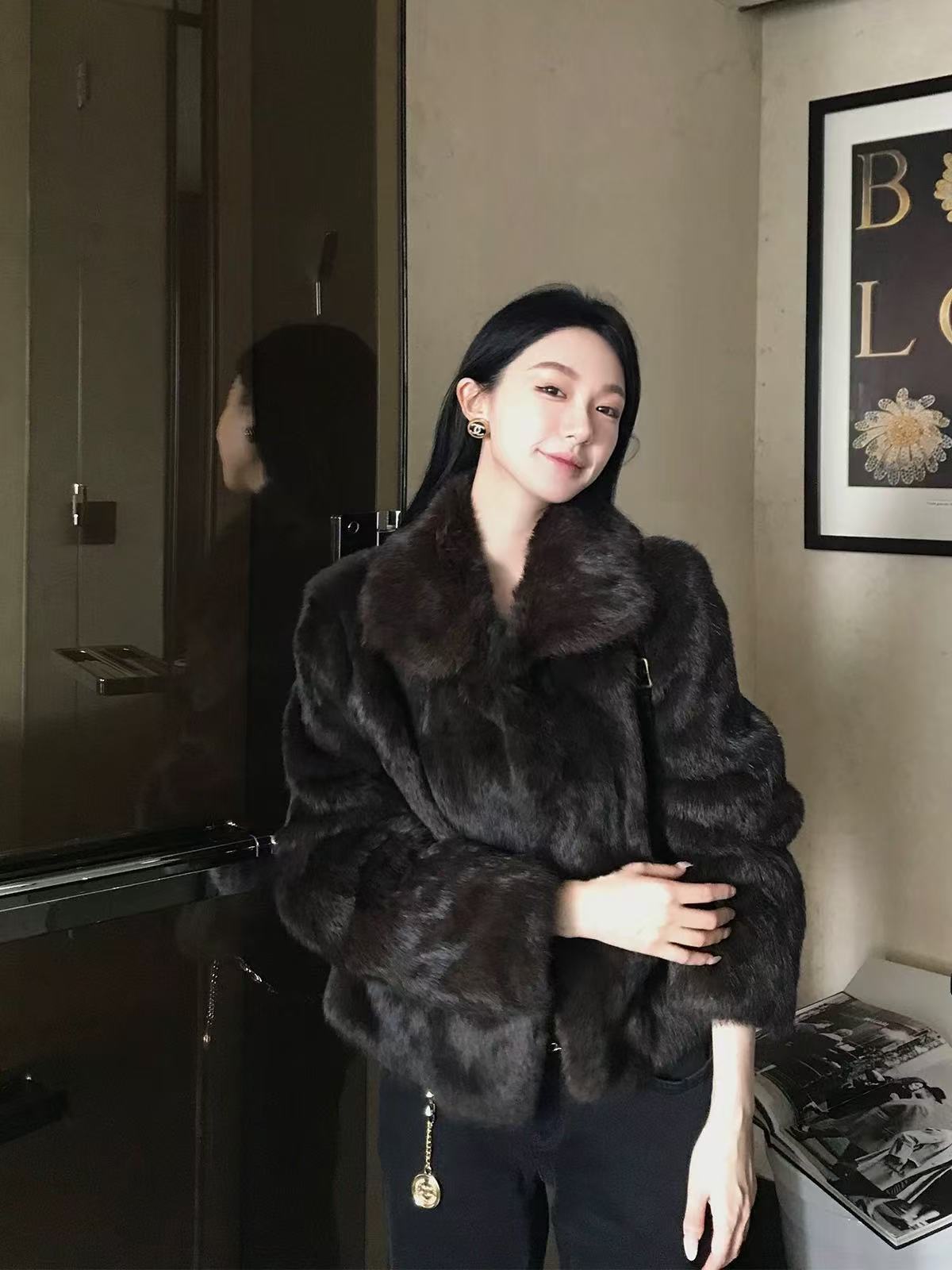 大瑶专属【上东老钱】咖色兔毛女2024冬新款外套短款高级感新