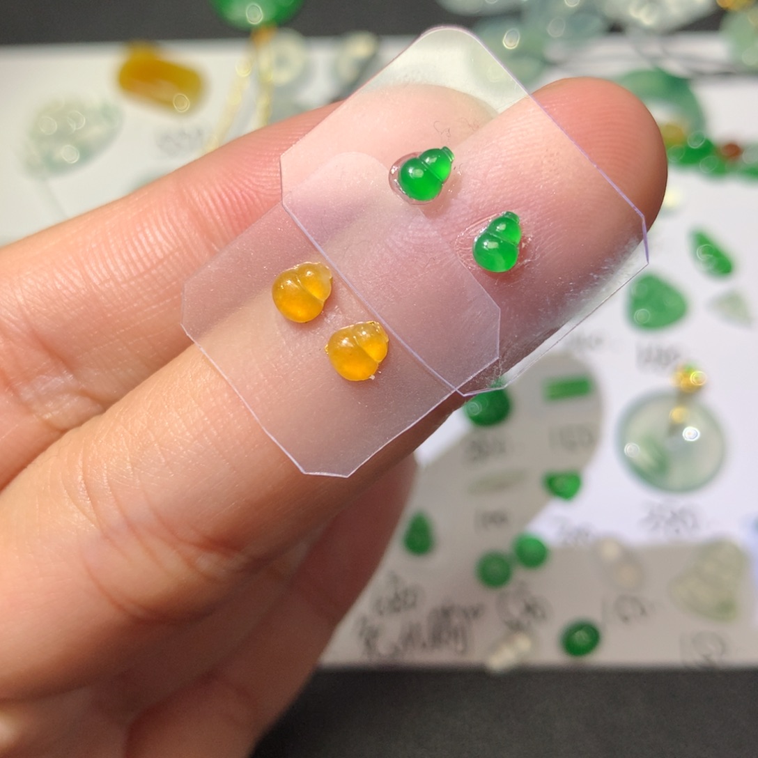 颈饰未镶嵌翡翠葫芦