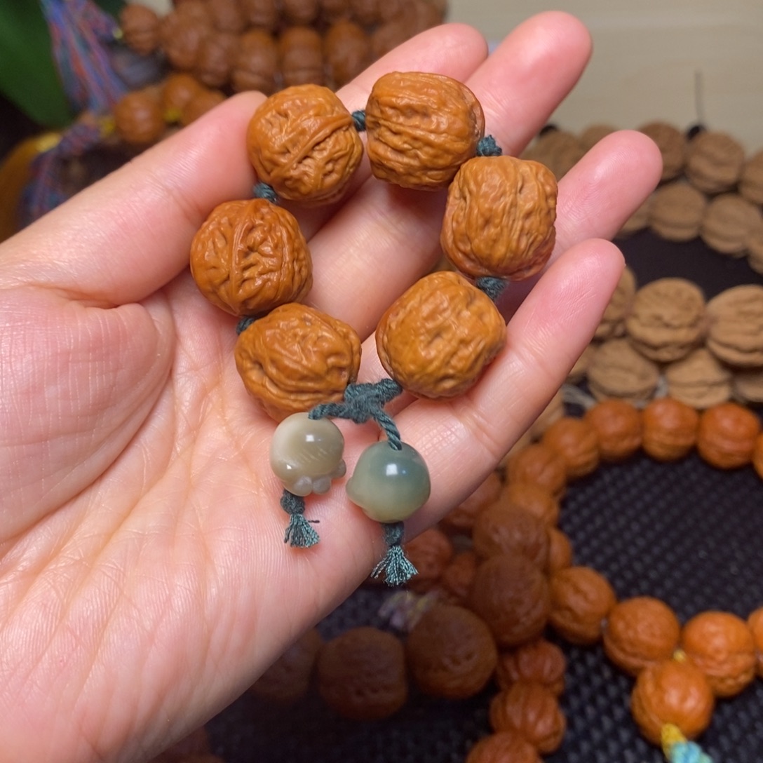 楊***੭文玩核桃手串手捻