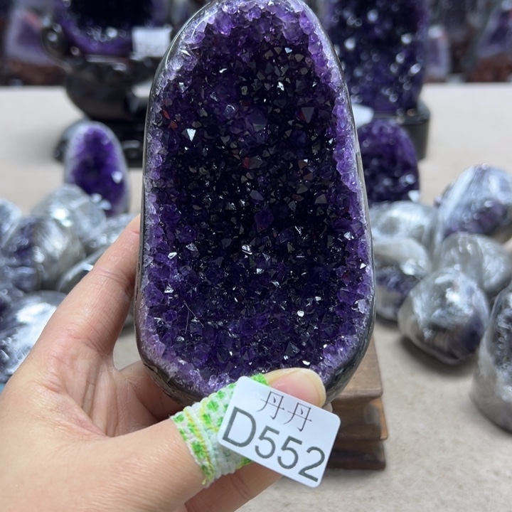 水晶未镶嵌大型摆件（非配饰）