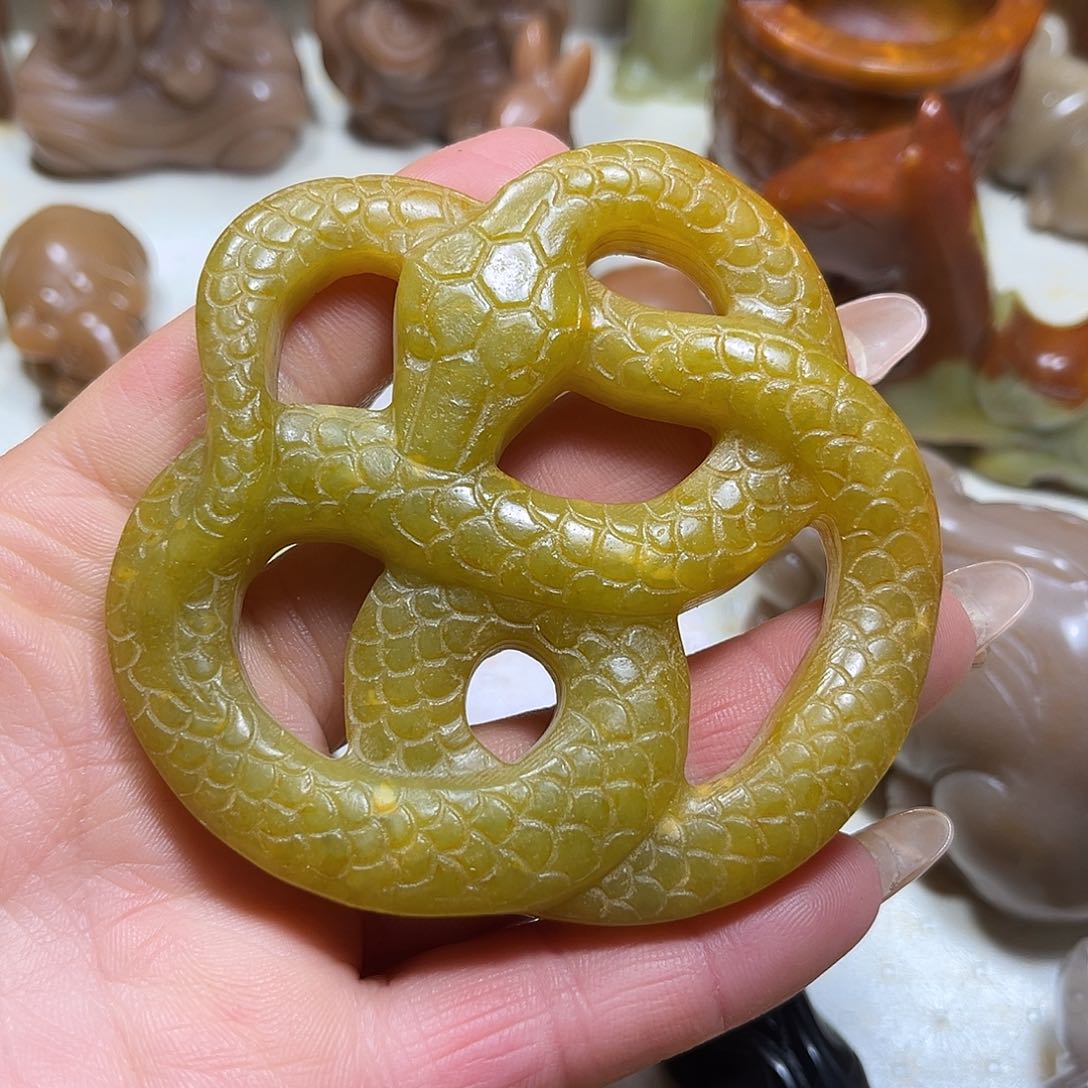 白玉菩提吊坠白玉菩提吊坠