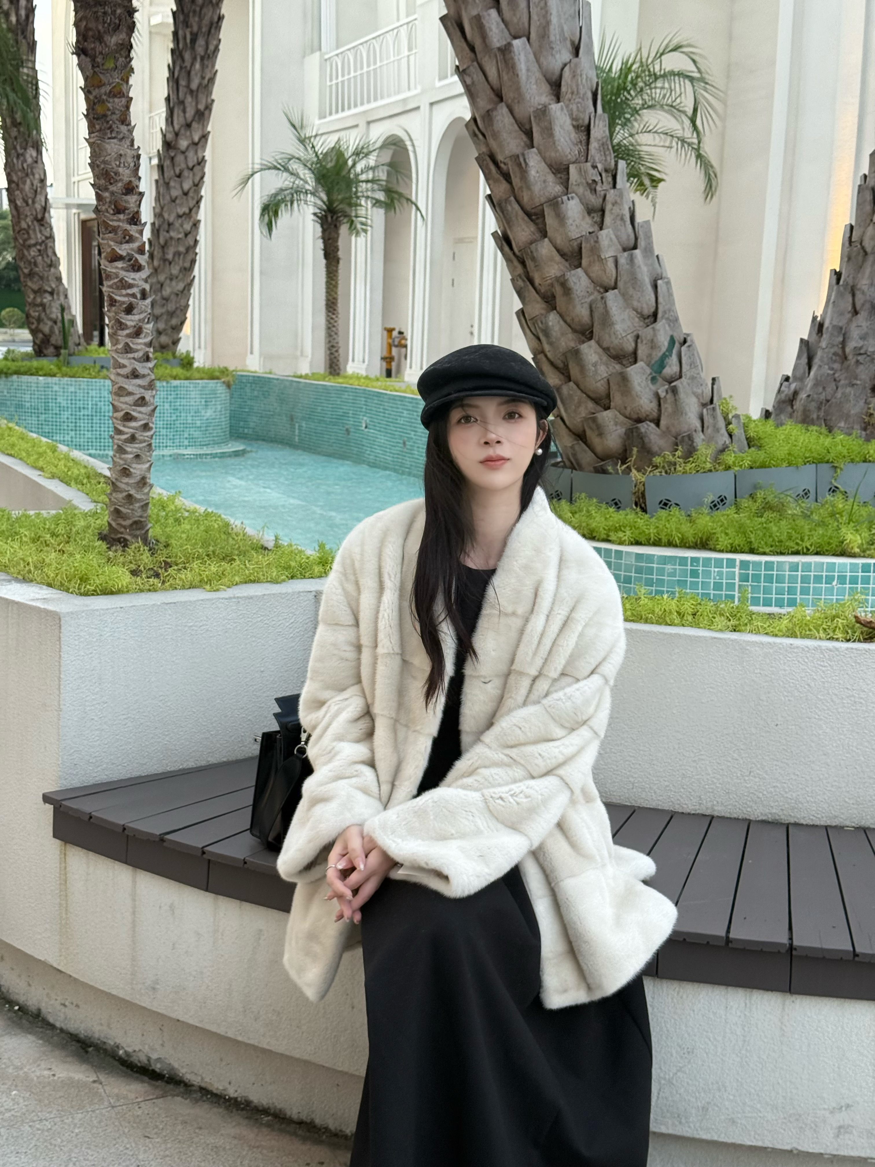 美•间进口丹麦紫金短二小母貂横排 v 领廓形女水貂皮草整貂外套