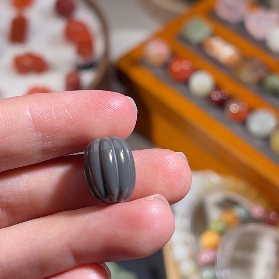 玛瑙/玉髓瓜珠12.8x9.8mm未镶嵌