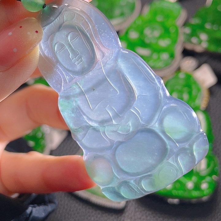 翡翠颈饰未镶嵌67，