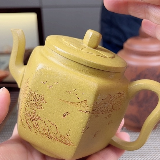 紫砂茶壶今天不来吃饭