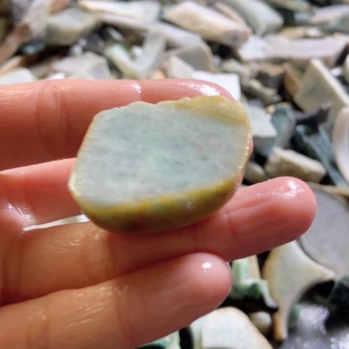 翡翠颈饰未镶嵌天然翡翠