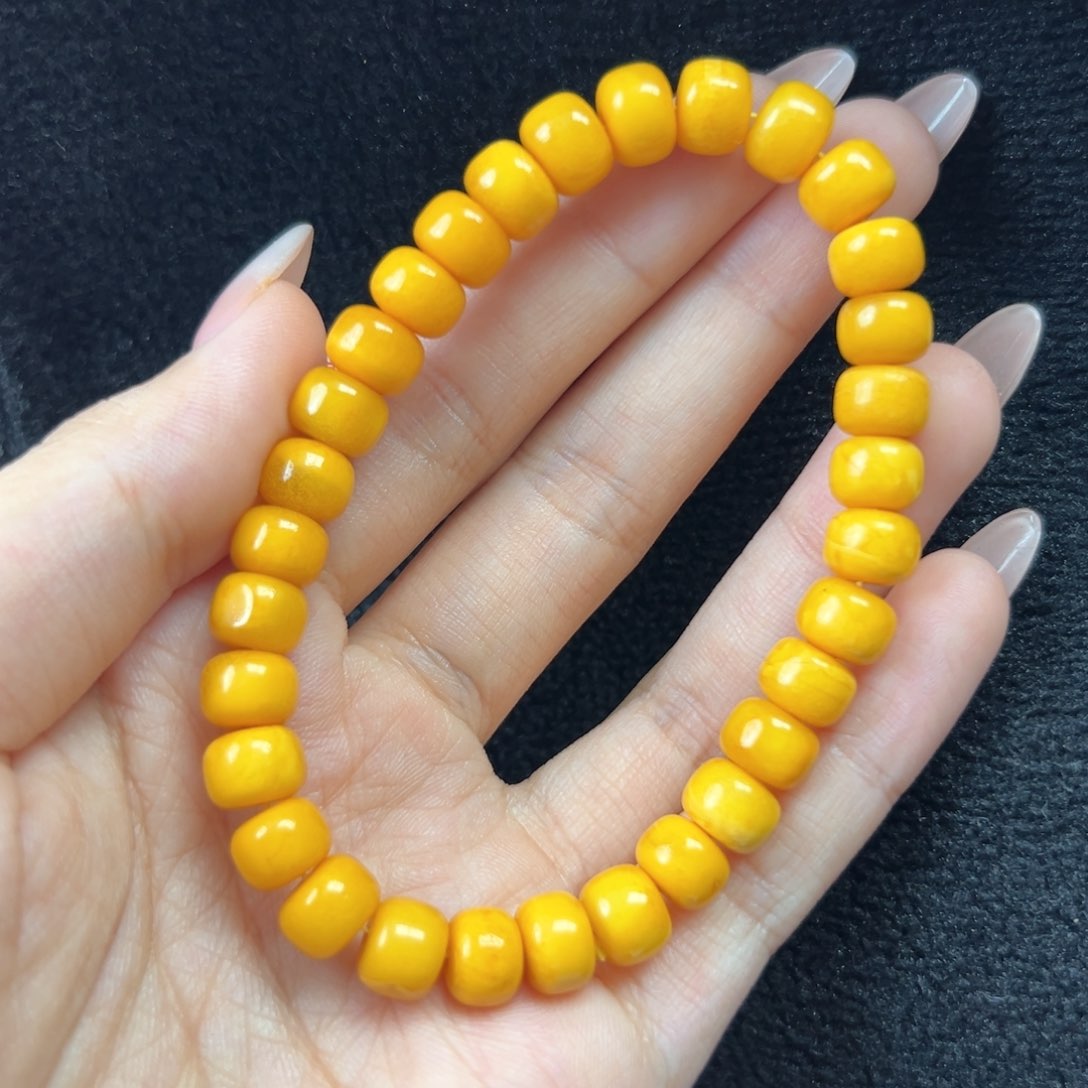 未镶嵌琥珀珠宝奇石