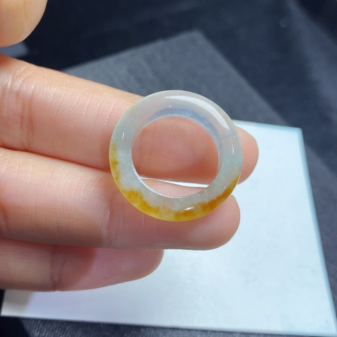 翡翠戒圈未镶嵌裸石戒圈