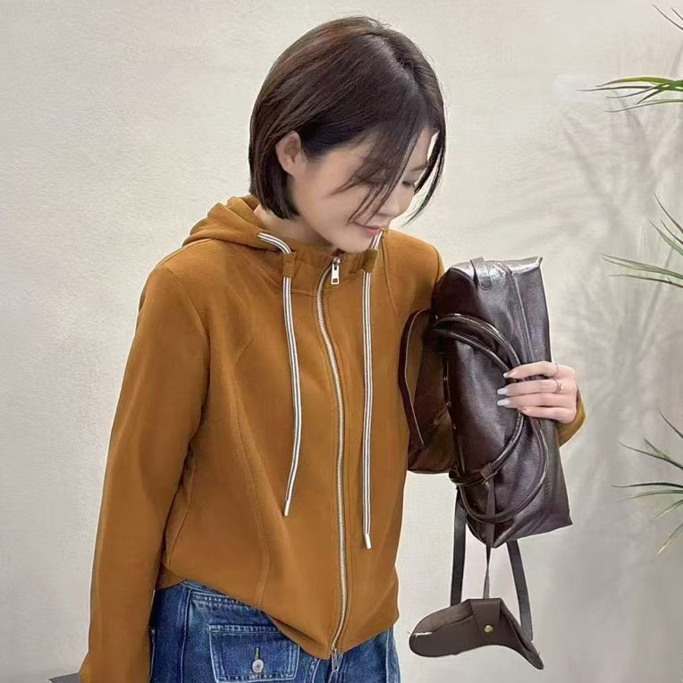 邹先森8639-30保暖加厚时髦洋气双拉链头抽绳连帽德绒卫衣