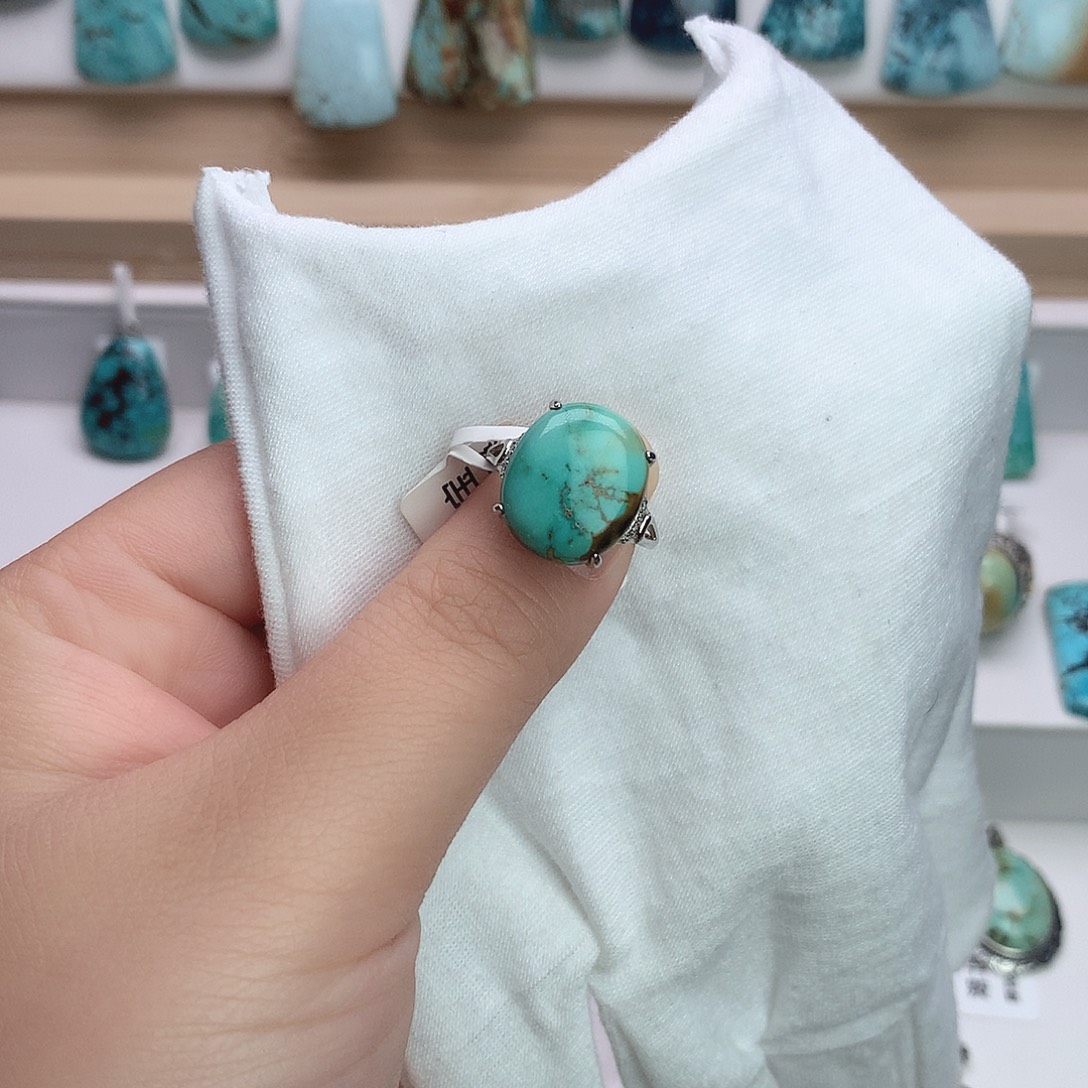 蓝***儿绿松石银S925镶嵌珠宝奇石