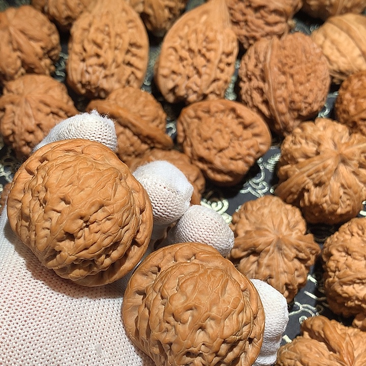陈***！文玩手把件 43全品