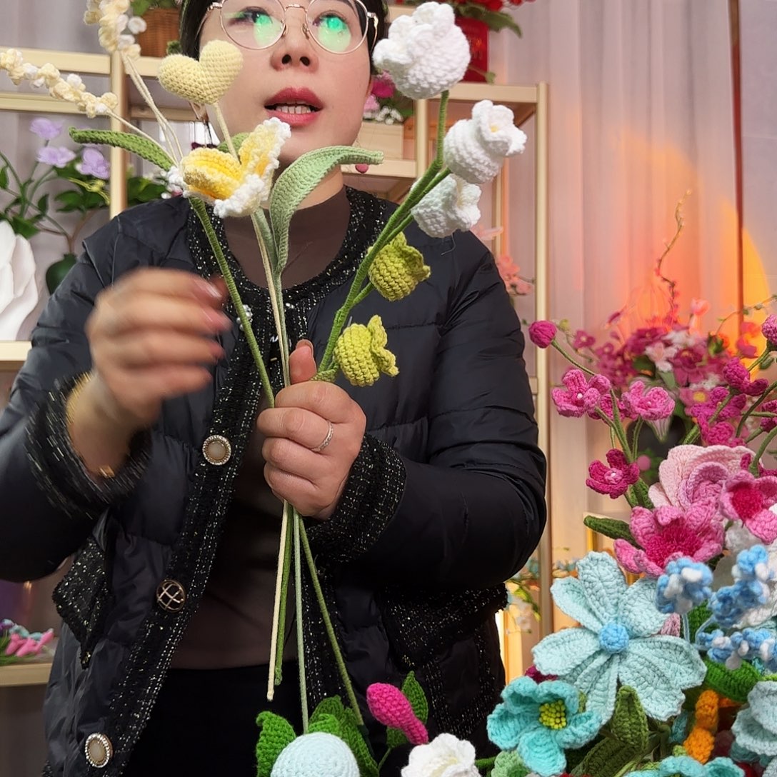 手工钩织设计花束