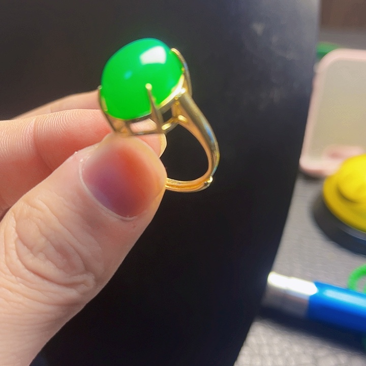 翡翠14K金镶嵌颈饰