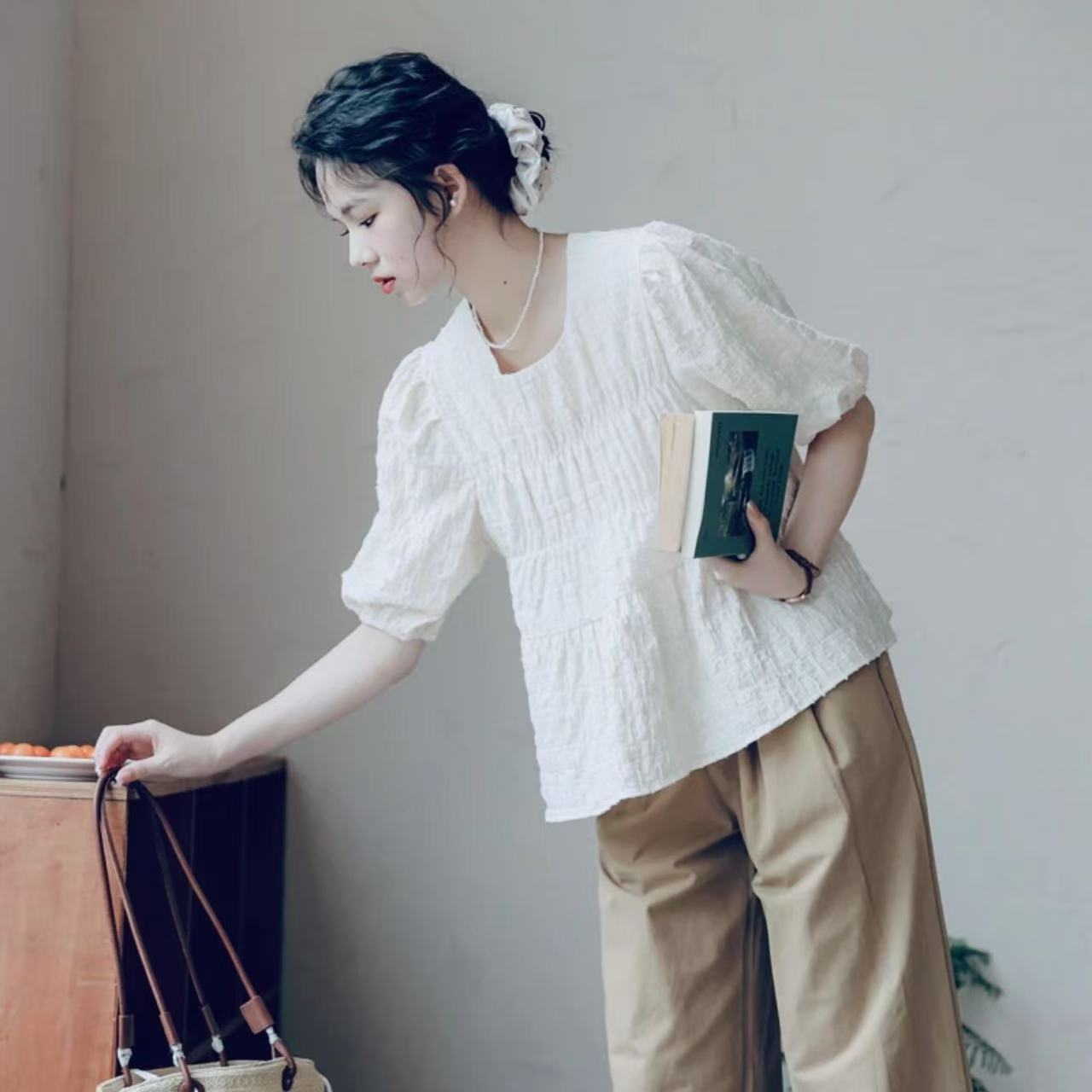 【YZ•衣系列】NN491-时尚女装设计感T恤显瘦x休闲设计师宽松