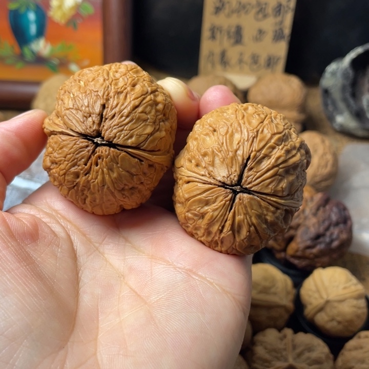 ****峰云南野生铁核桃编号151