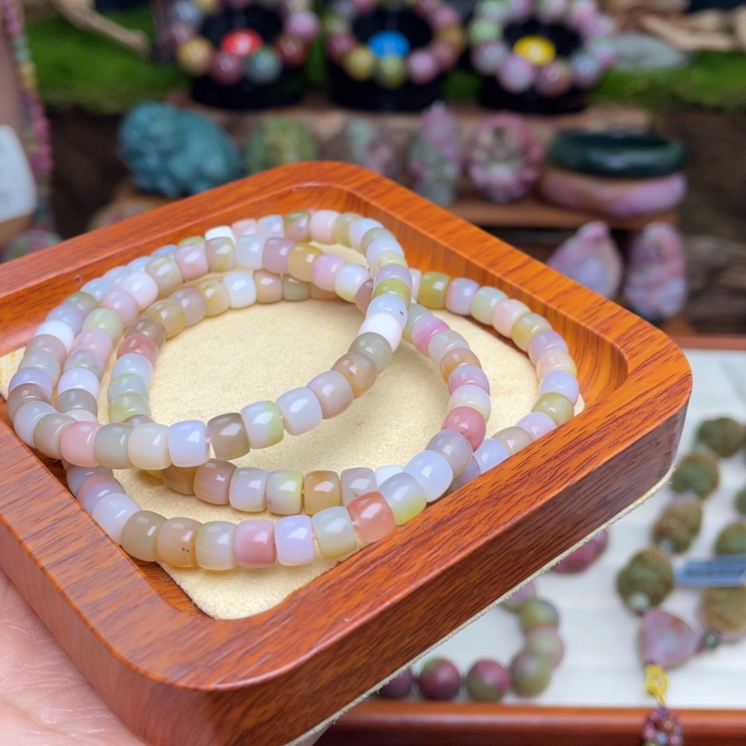 玛瑙/玉髓珠宝半成品未镶嵌盐源玛瑙新年福利108直切