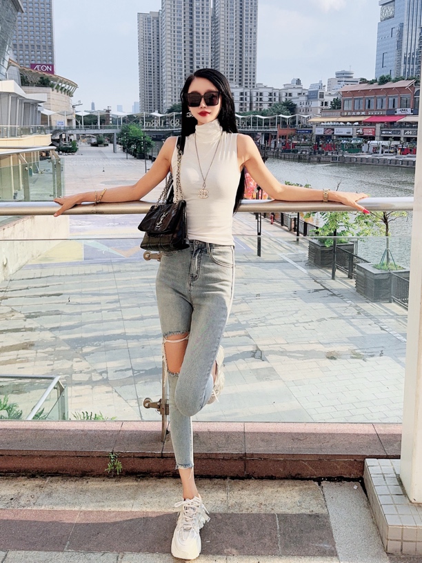 【茹哥】大破洞牛仔裤女低中腰弹力显瘦毛边裤小个子八分小脚裤7702