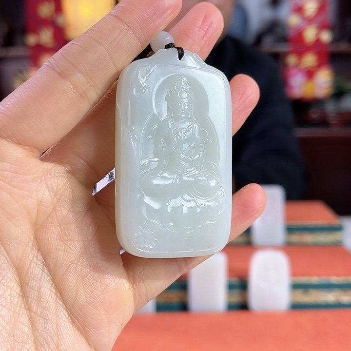 和田玉吊坠未镶嵌