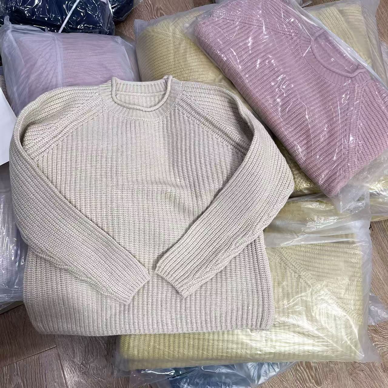 541女装毛衣长袖时尚休闲圆领套头秋冬毛衣