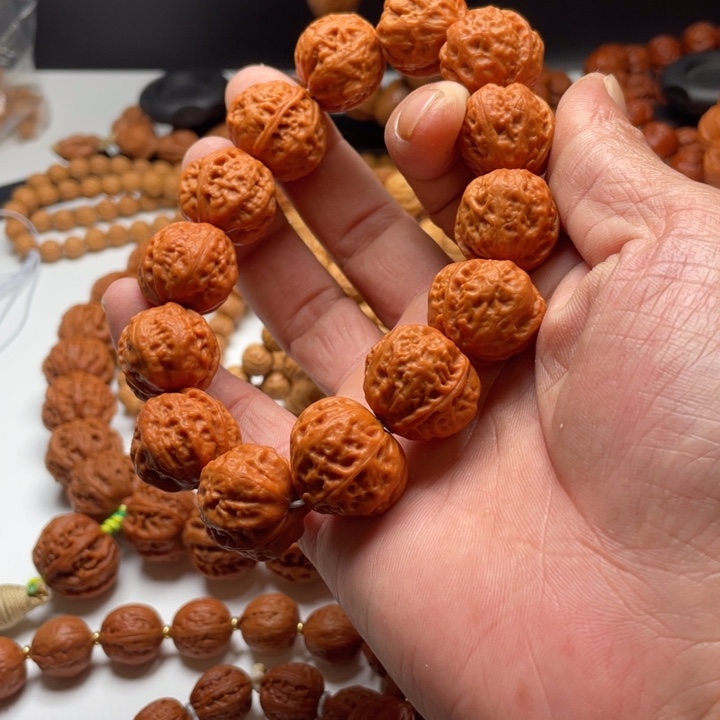 文玩核桃手串小八棱