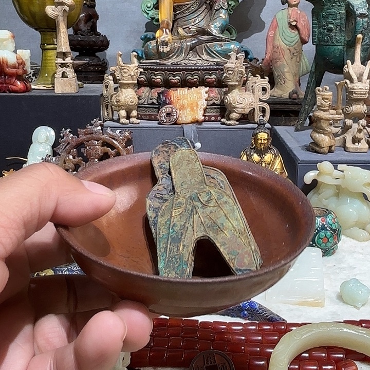 一***）瓷器制作工艺精湛