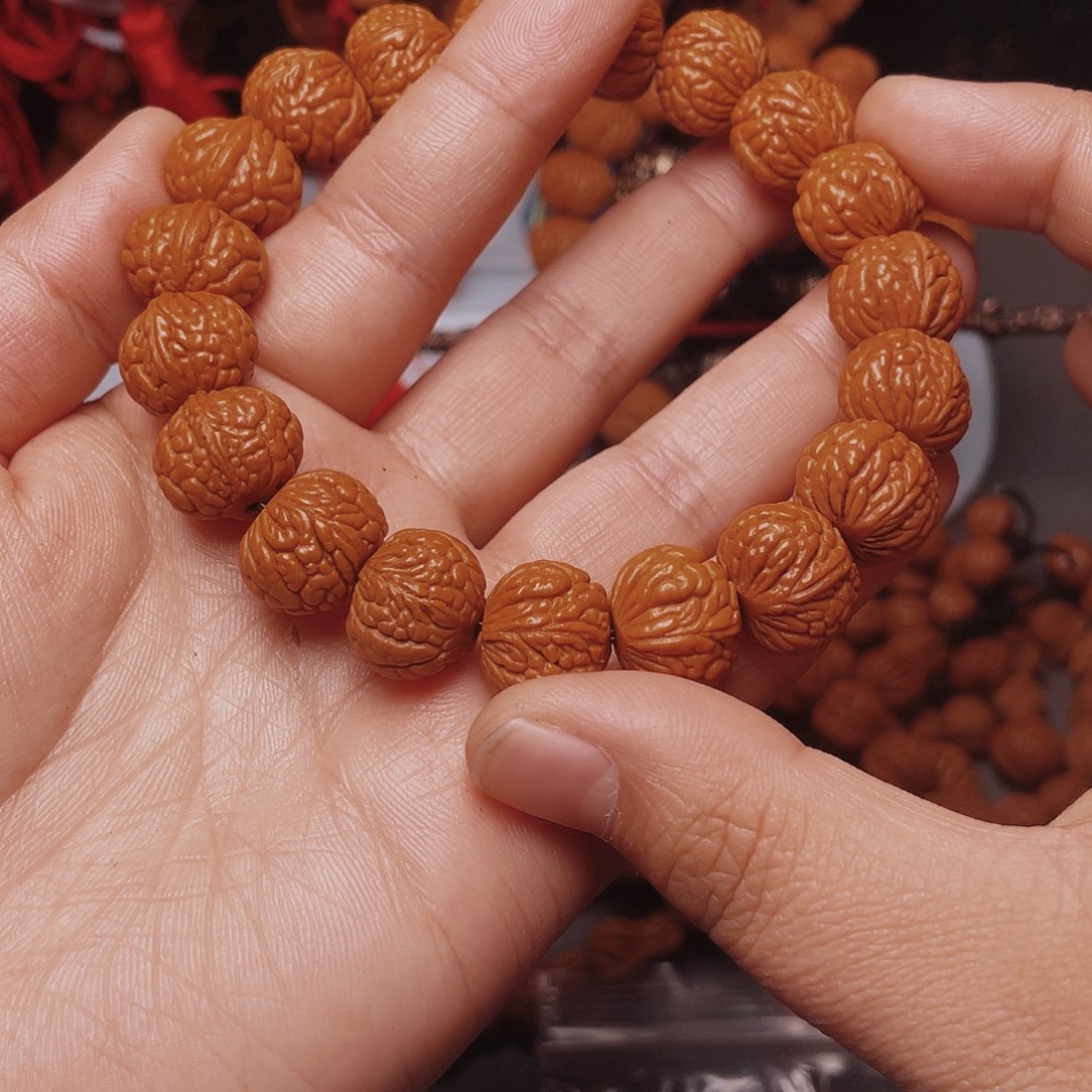 吊坠桃核龙纹桃枭